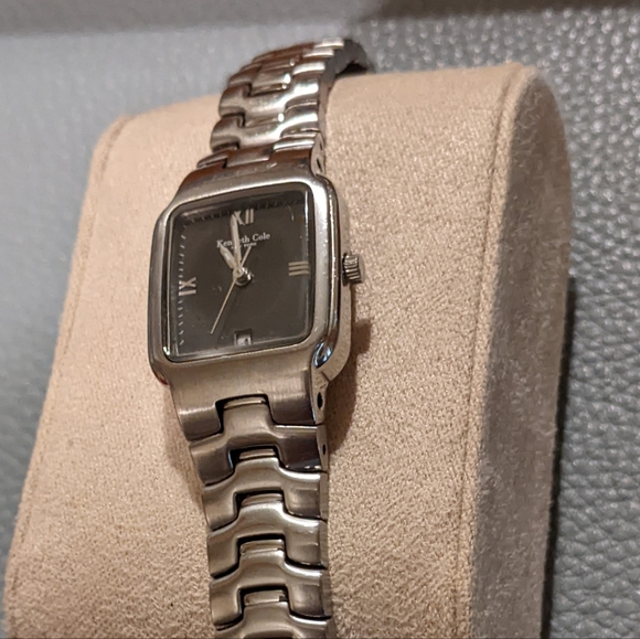 Kenneth Cole New York - Womens Brushed Metal/Dark Contrast with Time and… - Picture 4 of 6